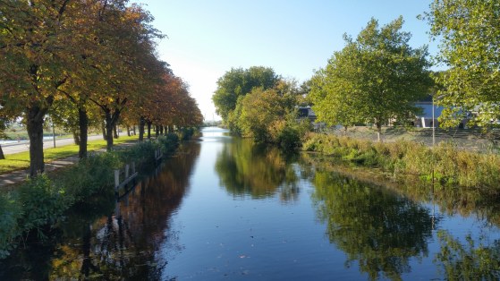 A section of the Muidertrekvaart canal between Brug Muiden and Muiden